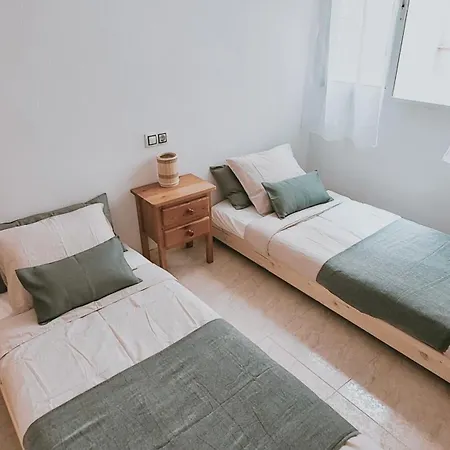 Lägenhet Casa De Luz - Lovely Two Bedroom Appartment In The Centre Of Torrevieja At Only 700 Meters From The Beach & Boulevard *