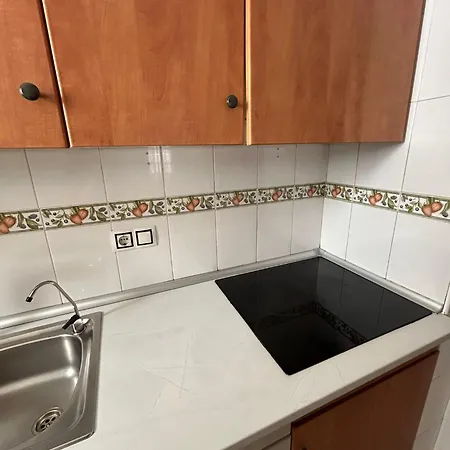 Lägenhet Casa De Luz - Lovely Two Bedroom Appartment In The Centre Of Torrevieja At Only 700 Meters From The Beach & Boulevard Torrevieja
